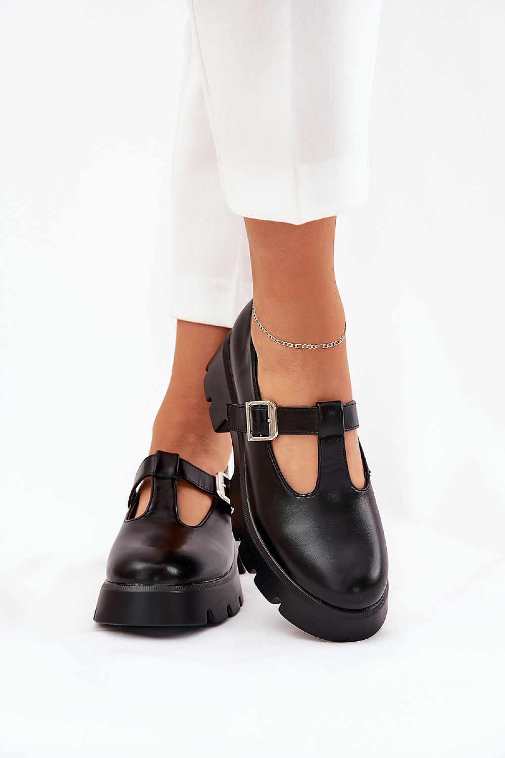 schoenen model 211126 Step in style
