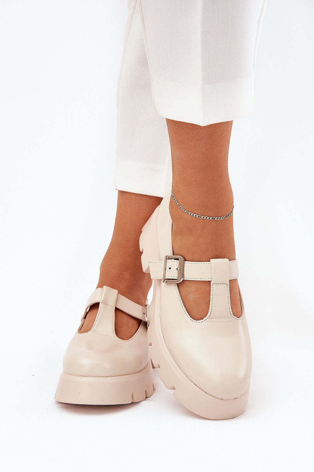 schoenen model 211127 Step in style