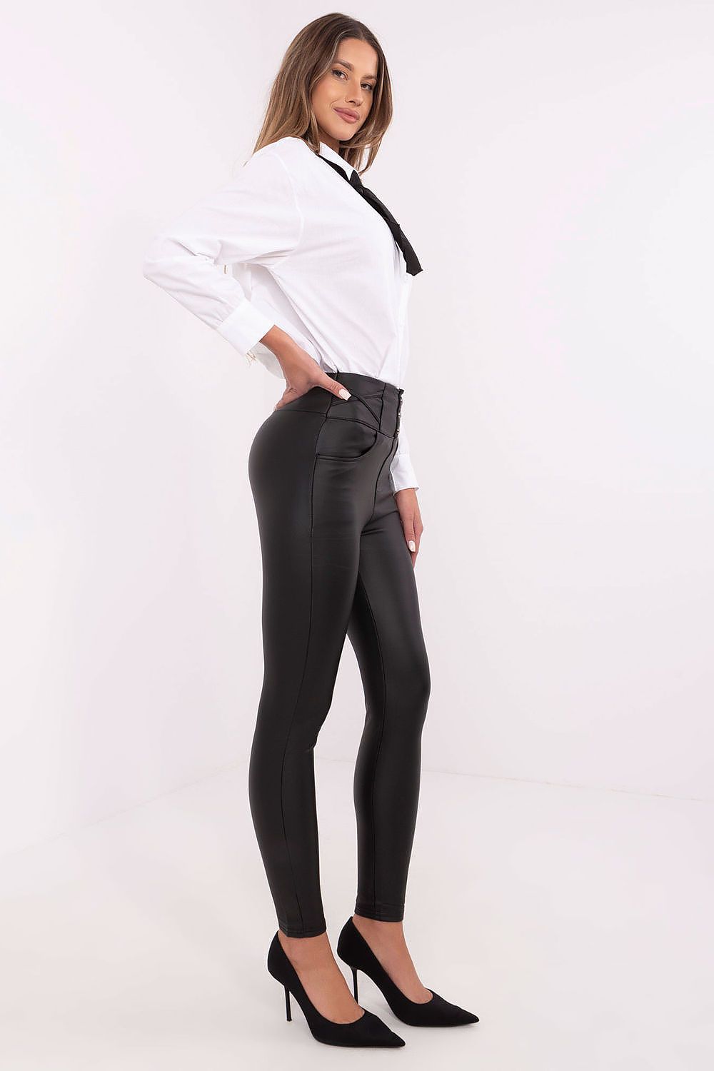  Damesbroek model 211187 NM 